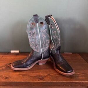 Women's Boulet Boots Size 7.5 C